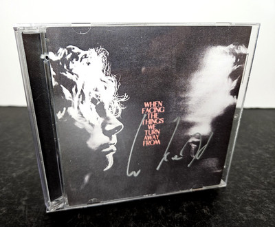 SIGNED - Luke Hemmings When Facing the Things We Turn Away From, 2021 ARISTA CD