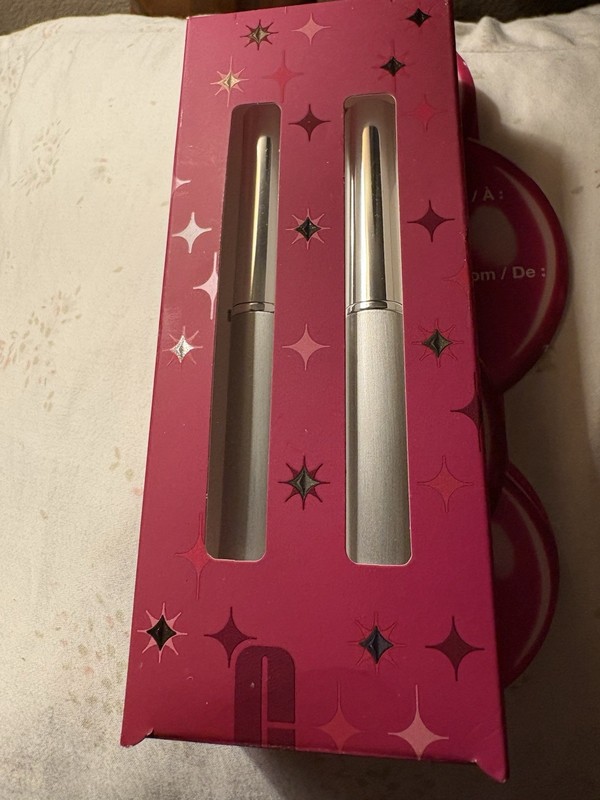 Clinique Almost Lipstick Black And Pink Honey Full Size Never Used