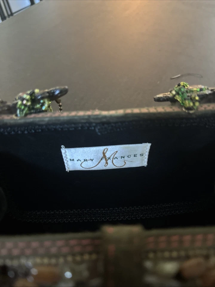 Cartera de cuero vintage Mary Frances de piel negra con cuentas Foto 3 de 3