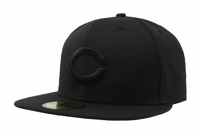 New Era 59Fifty Men Women Cap Cincinnati Reds Black on Black Fitted Wool Hat