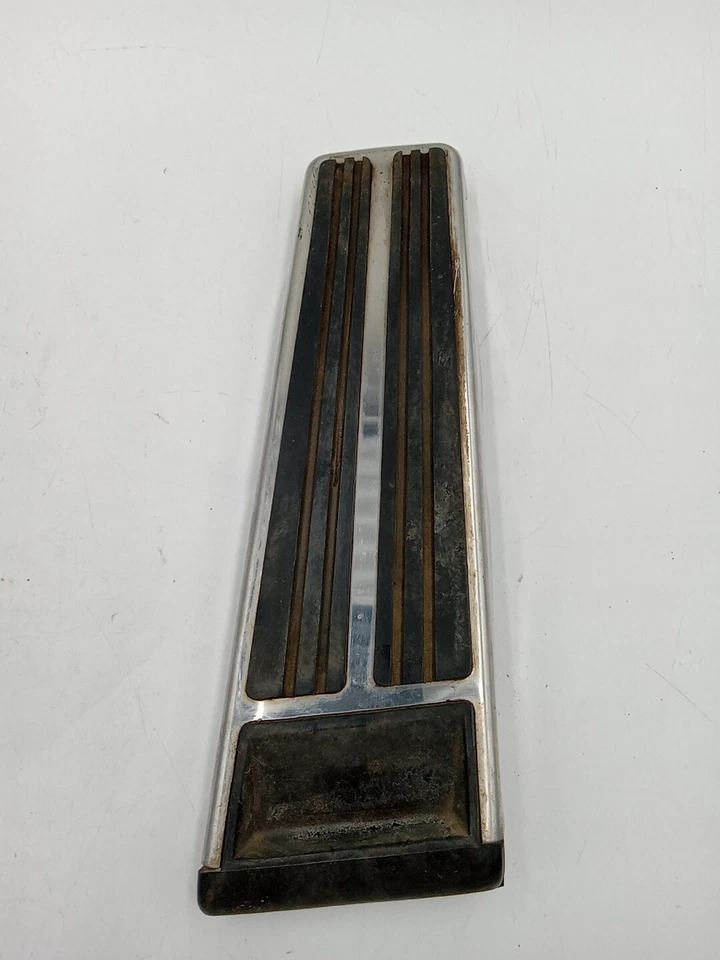 1977-1992 Cadillac DeVille Fleetwood Brougham RWD Gas Brake Parking Pedal OEM - Image 2 of 4