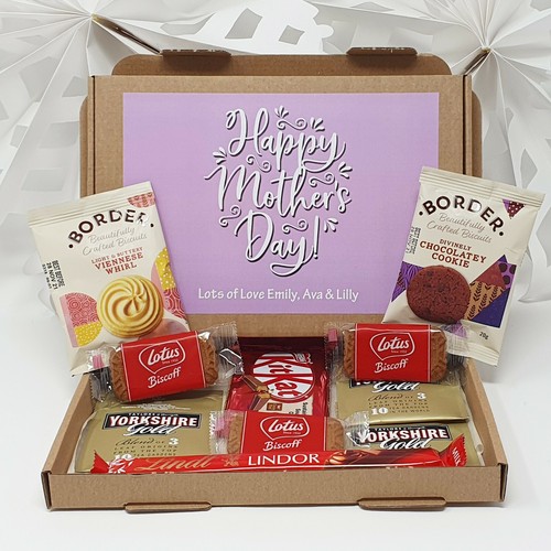 Caja de regalo personalizada para el Día de la Madre cesta galletas abrazo en caja té dulce - Imagen 12 de 19