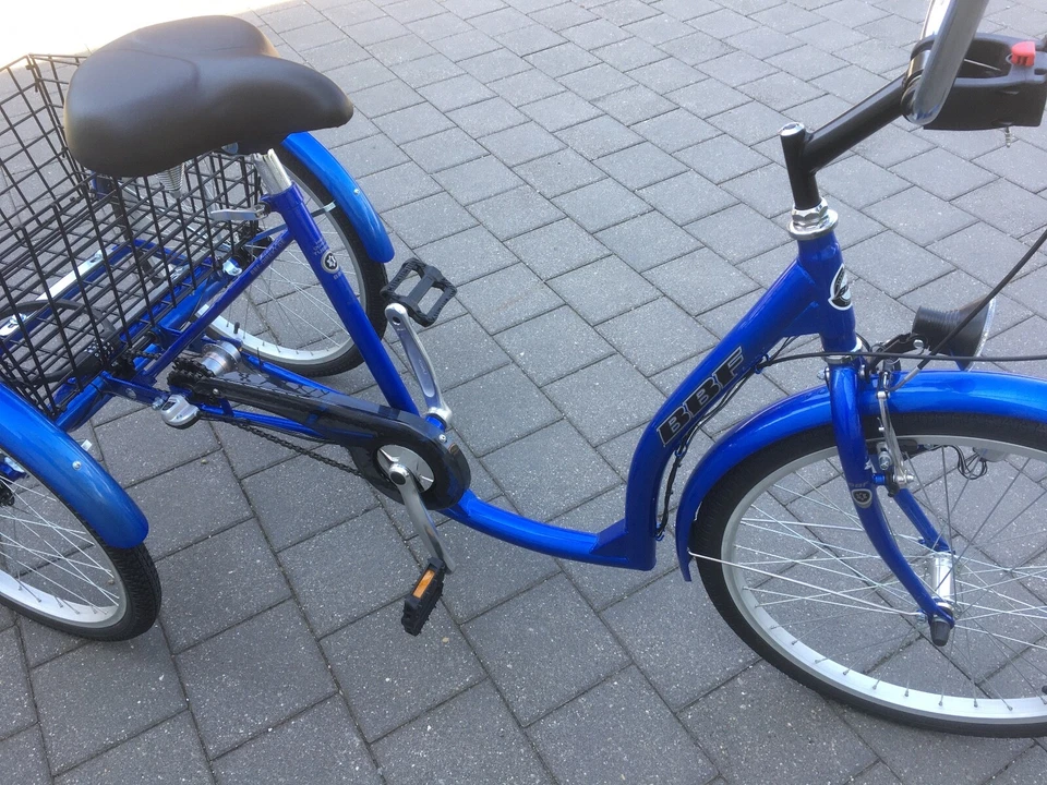 Neu aber ohne Verpackung.fahrrad 3 BBF, metallic blau, 3 Gang Kettenschaltung - Bild 3 von 4
