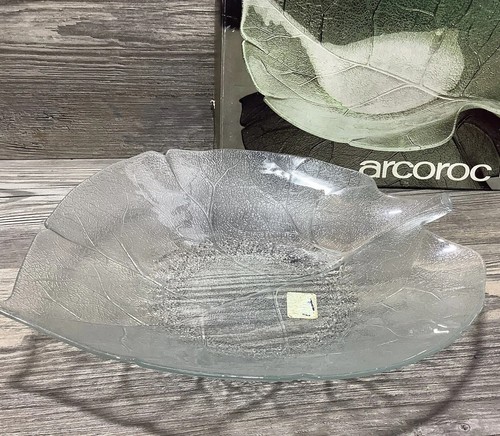 Aspen XL Leaf Textured Bowl Heat Resist Tough Glass Fruit Salad Serving Arcoroc - Picture 6 of 23