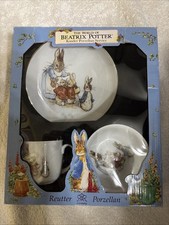 The World of Beatrix Potter Kinder Porzellan Service 3 pc. Plate, Bowl, Mug Set