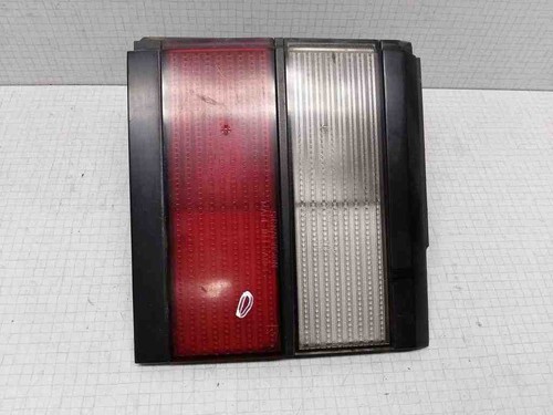 VW PASSAT B7 ALLTRACK 365 Heckklappenleuchte rechts 333945108 1.60 32528285