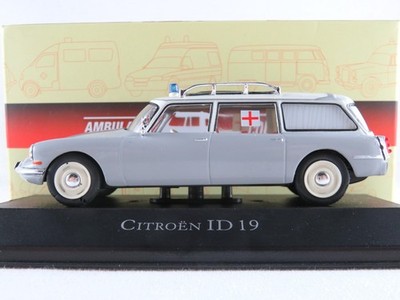 Atlas 7 495 004 Citroën ID 19 KTW (1972) in hellgrau/weiß 1:43 unbespielt/OVP