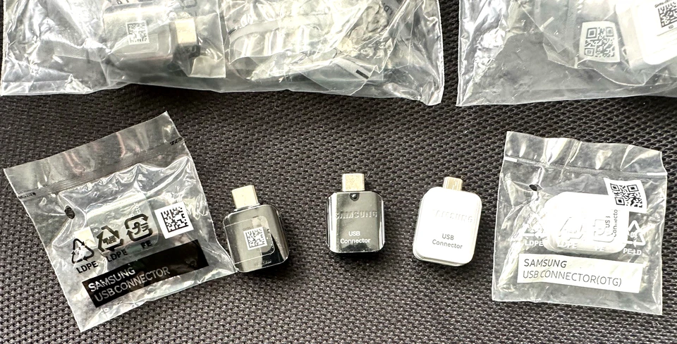 Adaptador convertidor conector inteligente OTG original Samsung USB tipo C a un OEM Foto 4 de 4