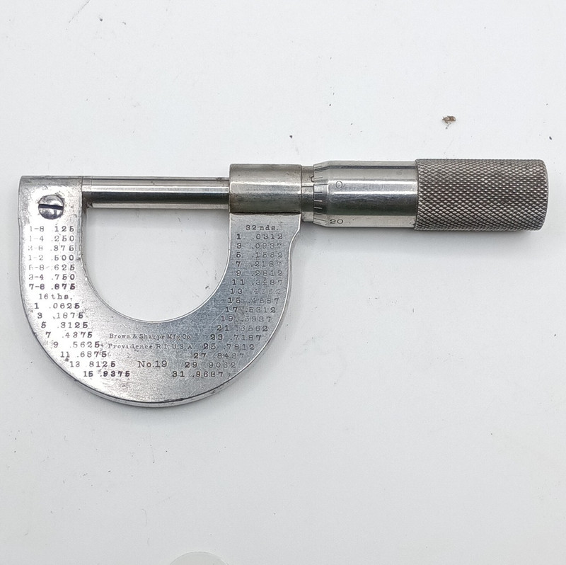 Vintage Brown & Sharpe No. 19 Micrometer Caliper with Original Case