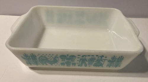 Vintage Pyrex #0503 “Amish Butterprint” Large Refrigerator Dish - No Lid