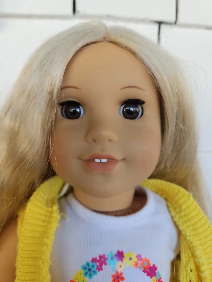 American Girl Historical Doll 1974 18 inch Julie Albright Blonde Brown Eyes - Image 2 of 4