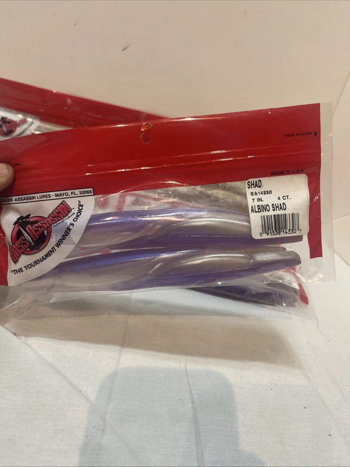 (7) Bass Assassin Shad 7” S&P Silver Phantom/Albino Shad Lote de 7 paquetes Foto 2 de 4