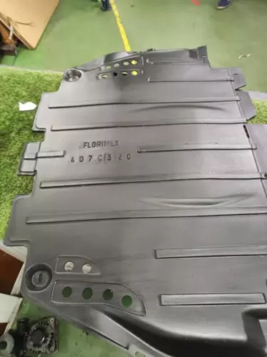107.172462 Cubrecarter para PEUGEOT 407 * 317251 - Imagen 1 de 1