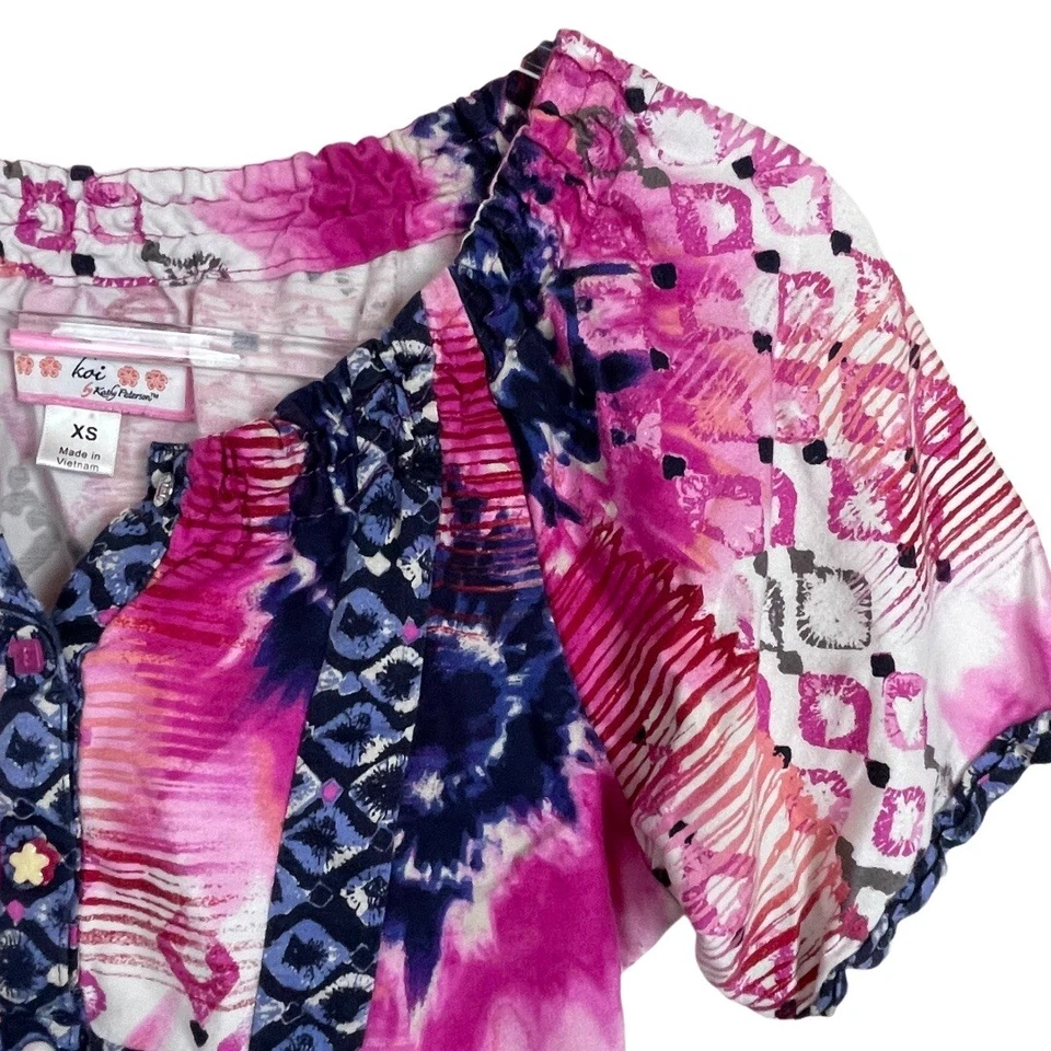 Koi by Kathy Peterson Style 149PR Scrub Top Size XS Pink Blue White Medical - Image 4 of 4
