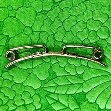 Vintage Swank Gold Tone Collar Clip Stay Scarf Clip Formal Dress Bar Accessory