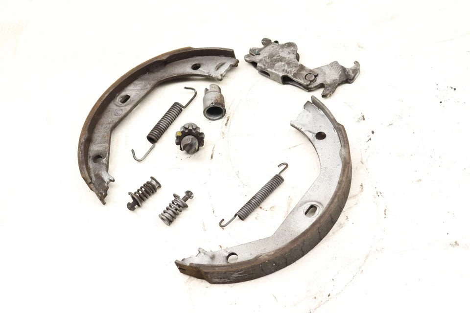 2015-2016 BMW 428I GRAN COUPE - KIT DE SAPATO DE FREIO / CONJUNTO 6761292 - Imagem 2 de 3