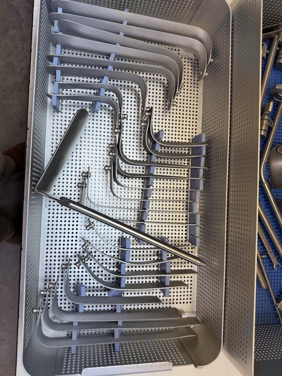 Thompson Farley Surgical Retractor Set with Sterilization Case