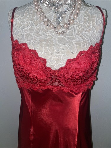 Long Satin Gown Woman’s PLUS 1X Red SHINY Lingerie NIGHTGOWN Nightie Red Padded - Picture 6 of 24