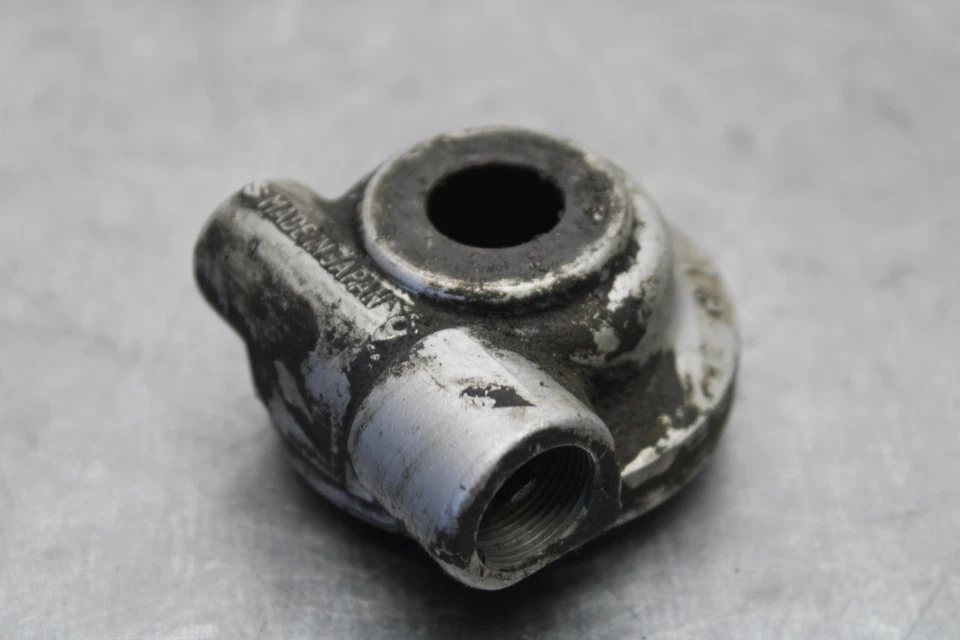 78 SUZUKI GS550E SPEEDOMETER DRIVE GEAR BB133 - Image 4 of 4