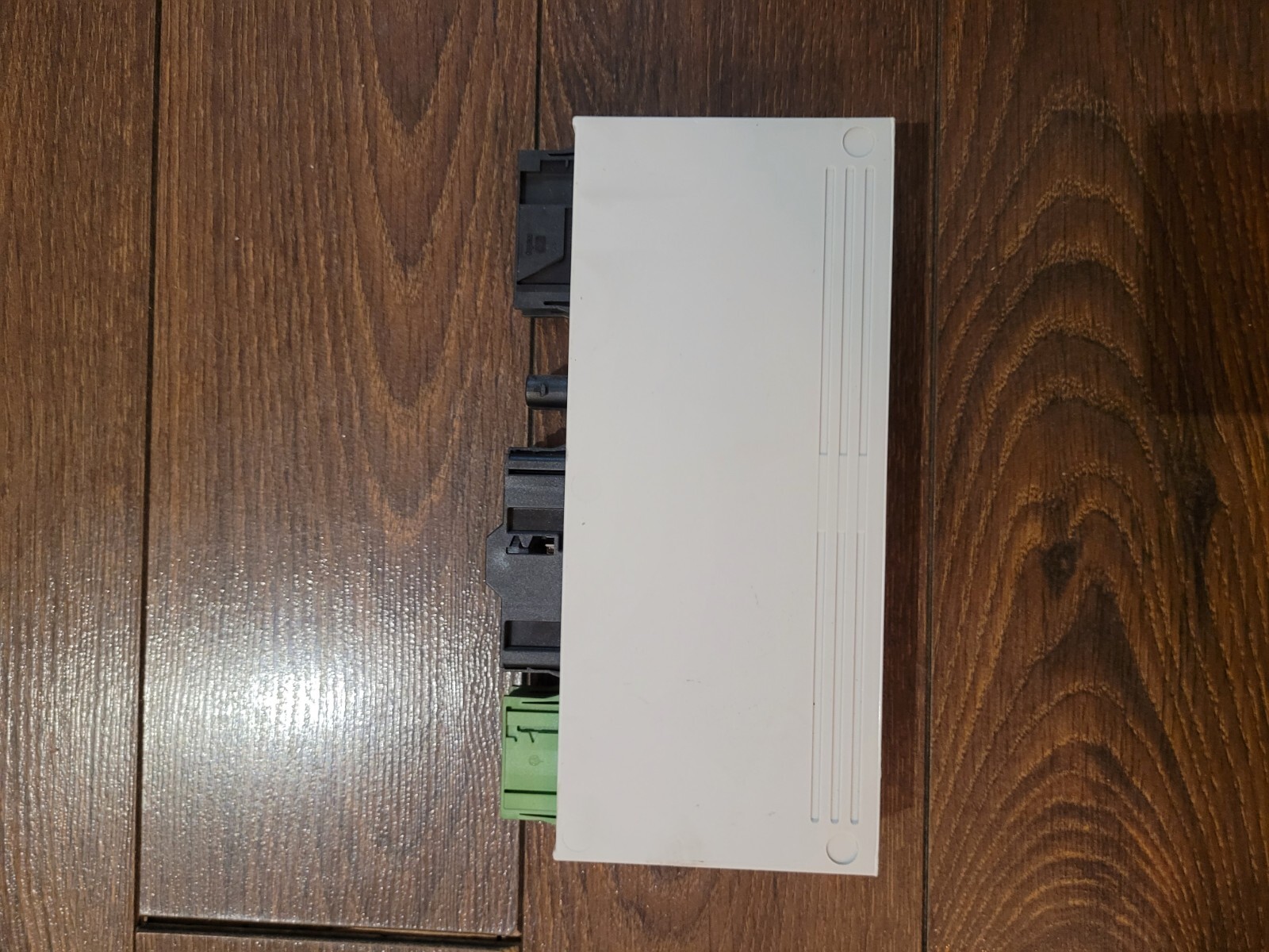 Picture 2 of 3