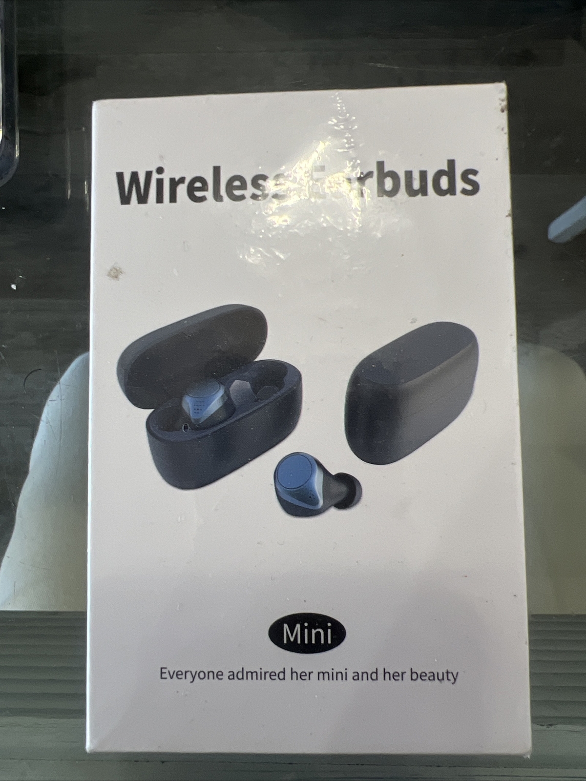 wireless earbuds-image
