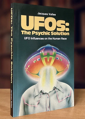 UFOs: The Psychic Solution by Jacques Vallee Ph.D. (1977 Paperback) Brand New
