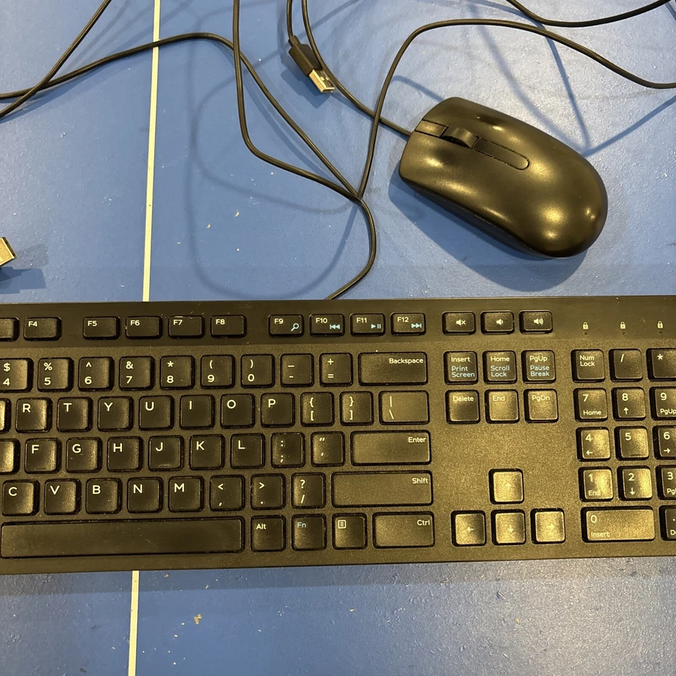 Dell KM300C Wired Keyboard and Mouse, Black, USB, Optical, 1000 dpi - Image 3 of 4