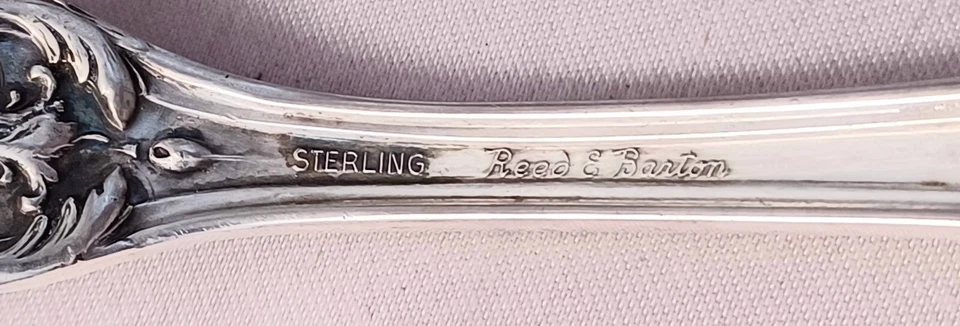 Tenedor para servir ensalada Francis I Reed & Barton Sterling marca nueva Foto 4 de 4
