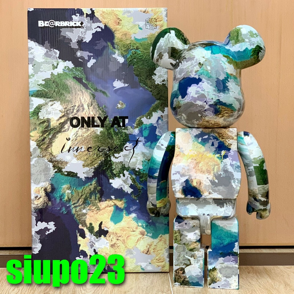 Medicom 1000% Bearbrck ~ Innersect 2020 Earth Shanghai