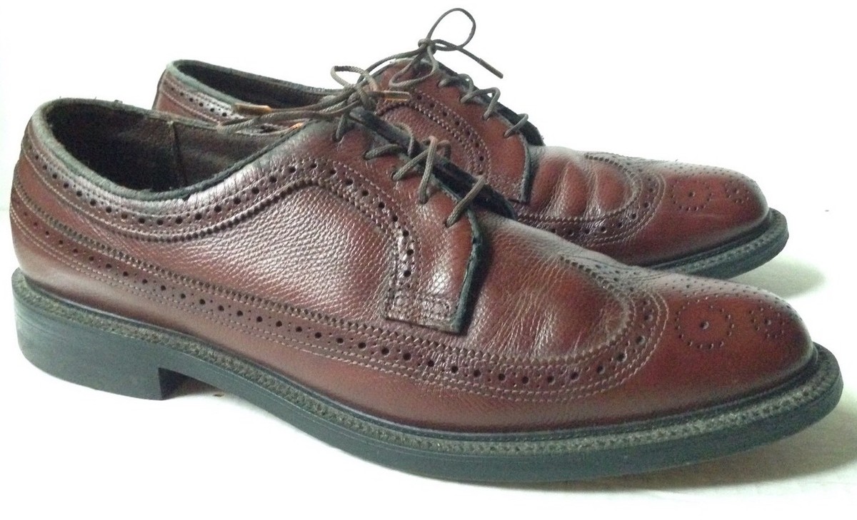 Executive Imperials‎ Brown Leather Wingtip Shoes Executive Imperials Vintage Brown Leather Wingtip Dress  main image 3