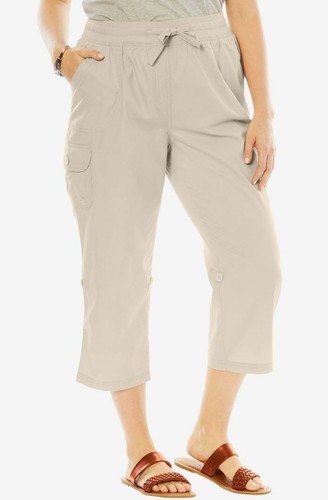 NWT WOMEN PLUS SIZE CARGO CAPRI PANTS 