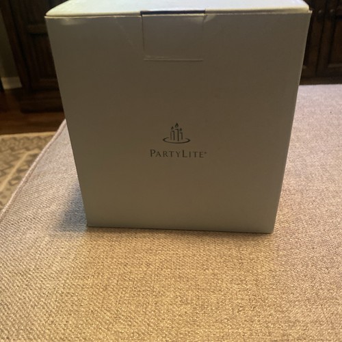 PARTYLITE P92554 GLOWING PUMPKIN SCENTGLOW WARMER, NIB, VERY RARE - Picture 2 of 3