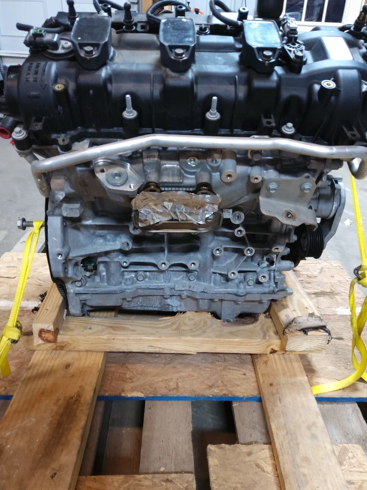 2020 2021 2022 2023 Chrysler Pacifica Engine 3.6 Motor 30k Miles 68441191AA - Image 3 of 4