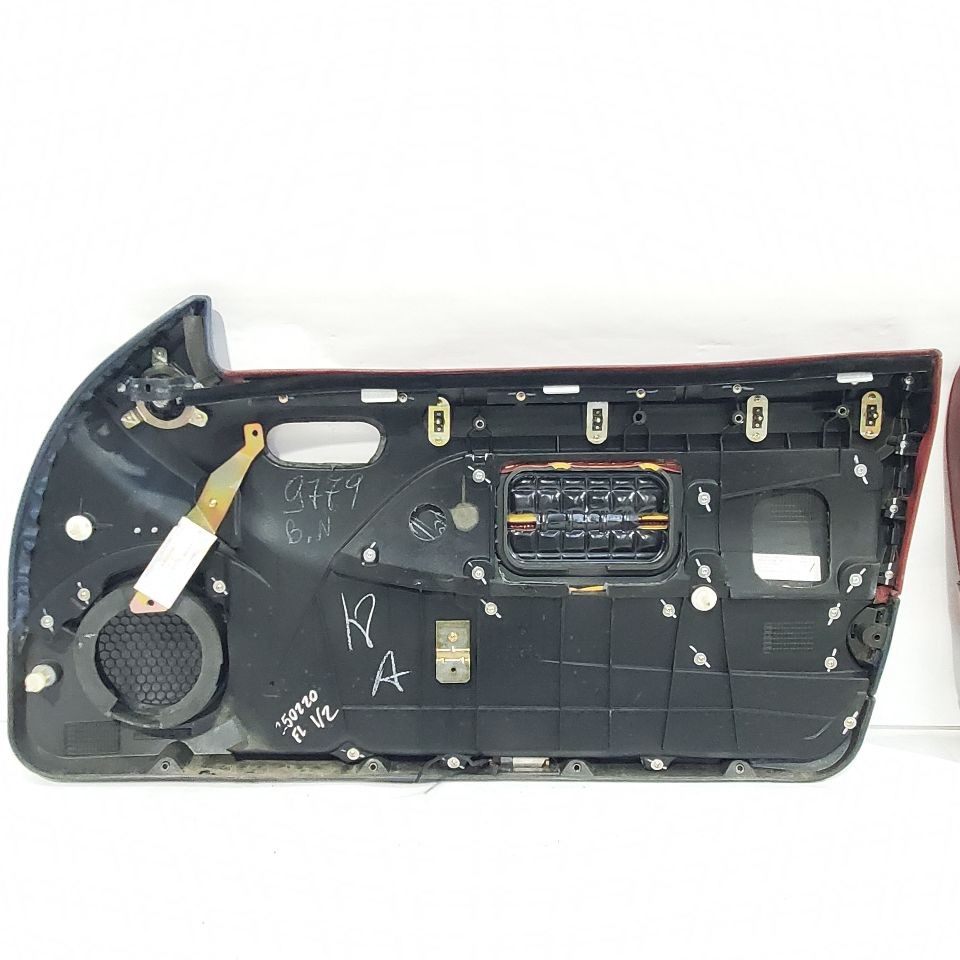 Used Part fits: 2003 Maserati SPYDER CC Grade A