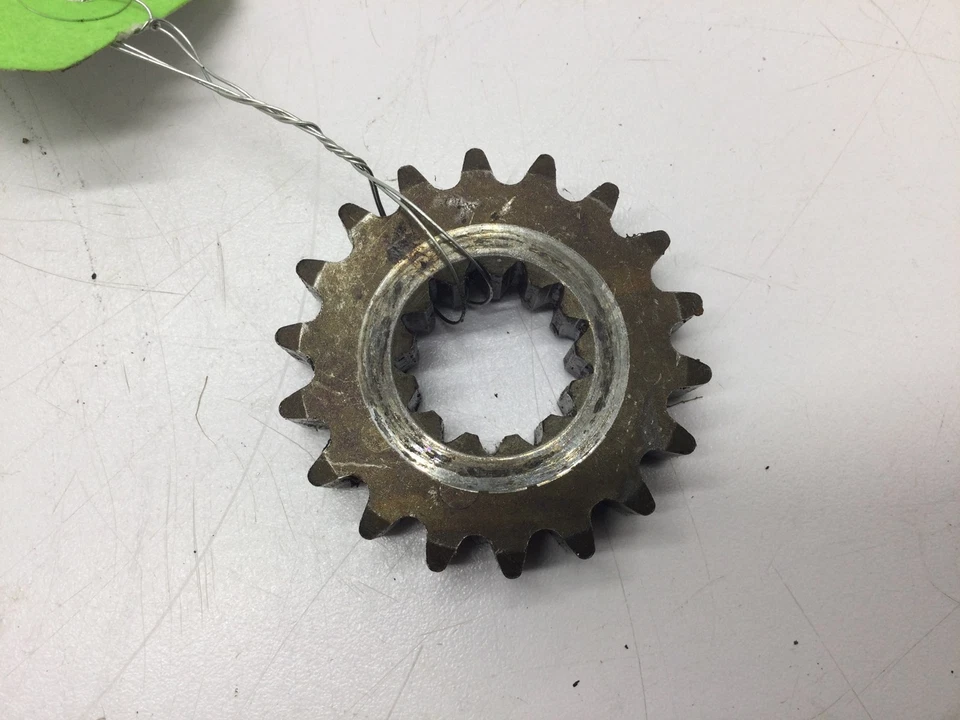 Piñón superior Arctic Cat 1990-2007 0107-341 Cougar 440 L/C Panther Jag Foto 4 de 4