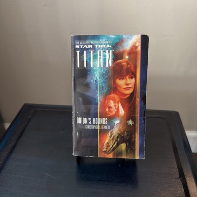 Orion's Hounds (Star Trek: - Paperback, by Bennett Christopher L. - Acceptable n