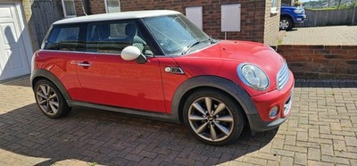 MINI cooper D London 2012 edition 1.6 diesel 2012