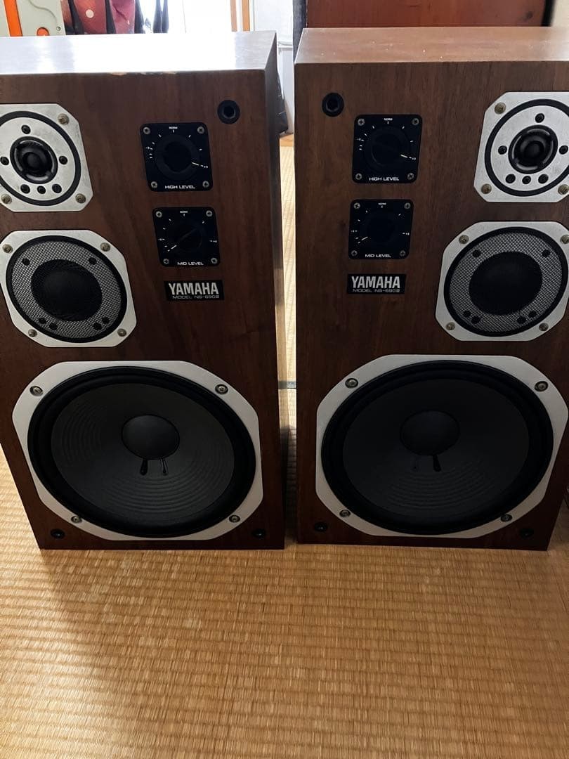YAMAHA　MODEL NS-690Ⅲ YAMAHA NS-690 III Speakers With treble and mid-range adjustments