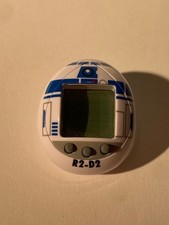 Bandai Star Wars R2-D2 Tamagotchi