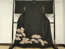 Heiwaya Kimono Luxurious black tomesode piece embroidery meticulous