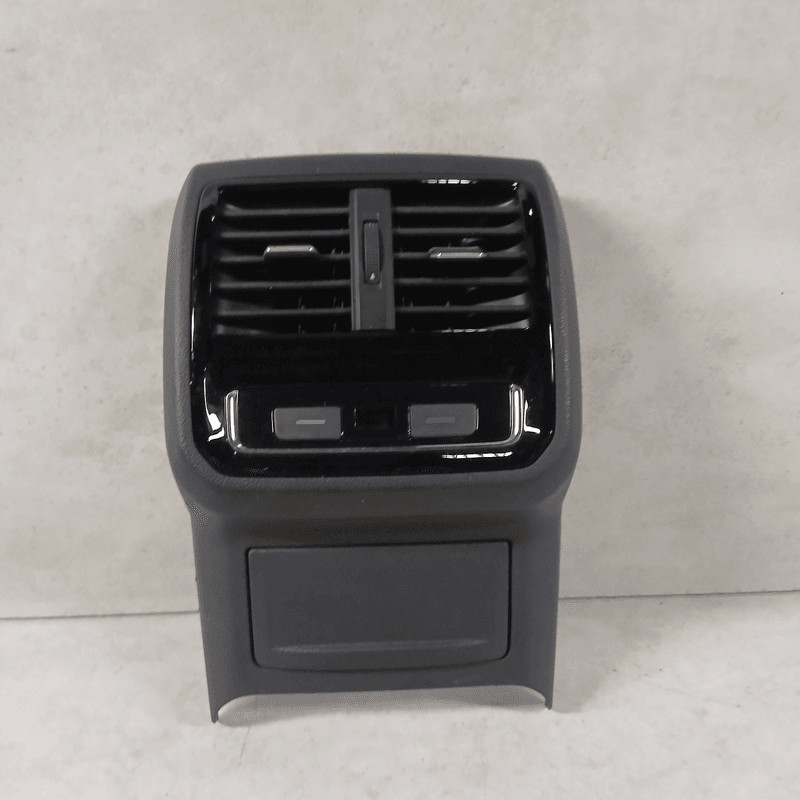 3G0857100H Recubrimiento posterior. consola central VOLKSWAGEN PASSAT (3G) 1.4