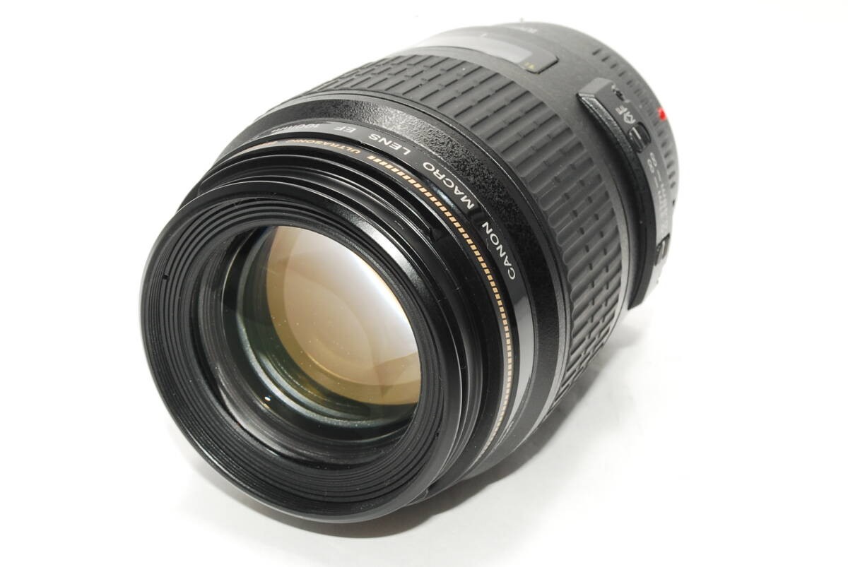 ★美品★キヤノン CANON EF 100mm F2.8 MACRO　＃3021 Canon EF 100mm f/2.8L Macro IS USM L-Series Lens (3554B002