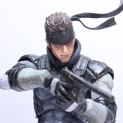 Play Arts Kai Solid Snake Metal Gear Solid Action Figure PS1 25th