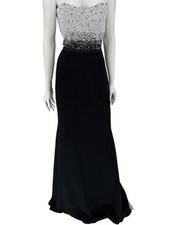 Pamella Roland Black Strapless Gown Silver Pearl Crystal Beaded Bodice Size 8