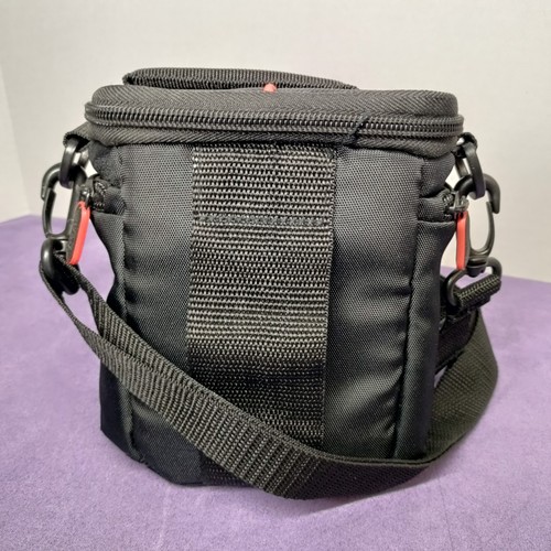 Case Logic SLR Camera Holster 3201025 - Picture 8 of 10