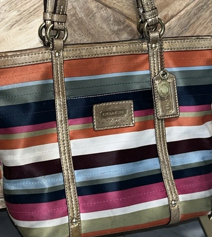 Bolso de Mano Coach Legacy Rayas Satinado S/M 12721 Borde de Cuero Dorado Multicolor Foto 2 de 4