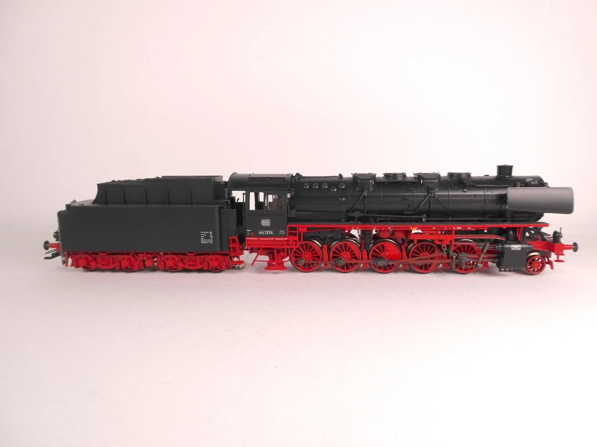 MÄRKLIN H0 39881 digital /Sound: BR44 1374 DB Dampflok