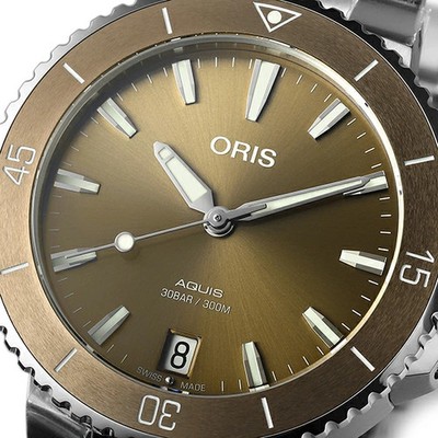 ORIS AQUIS DATE 01 733 7731 4156-07 8 18 05P Brown Men's Women's Wristwatches