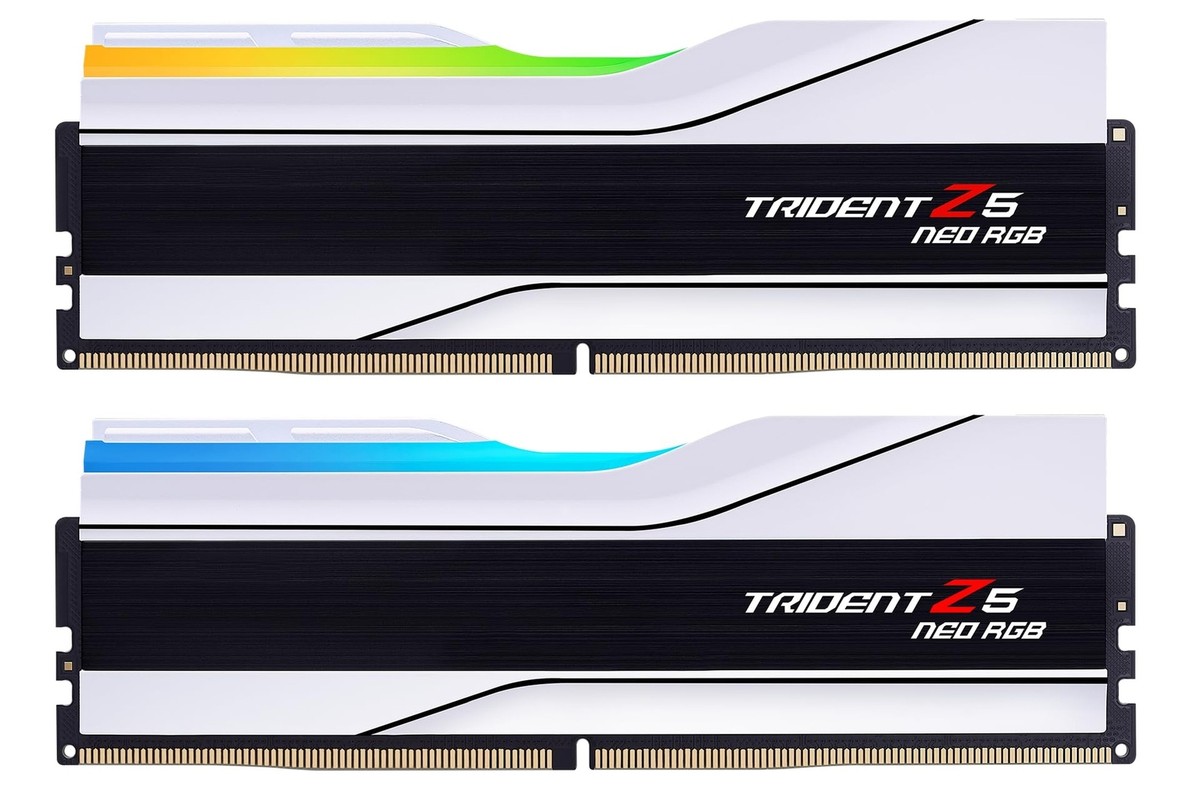 AMD EXPO対応 G.Skill DDR5-6400CL32(16GBx2) G.Skill Trident Z5 NEO RGB Series (Support AMD Expo) 2x16GB