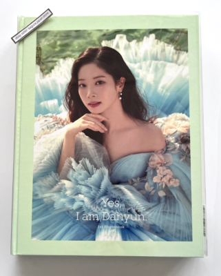 TWICE「Yes,I am dahyun」Apple green ver. TWICE Yes, I am Dahyun. Apple Green ver. Photobook Only 2022 | eBay